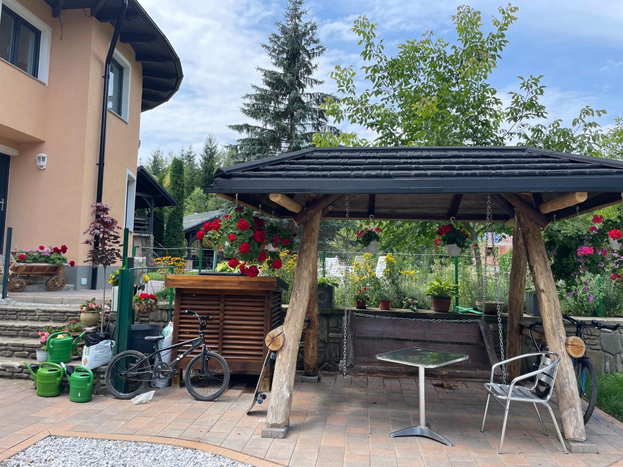 Montana Hotel Sucevita Buitenkant foto